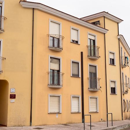 Appartamento In Centro Тортоли Экстерьер фото